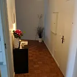 Em Monsanto - Apartman