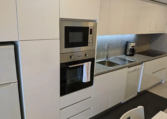 Apartamento Em Monsanto -