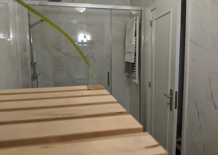 Em Monsanto - Apartment *