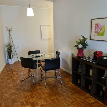 Em Monsanto - Appartement *